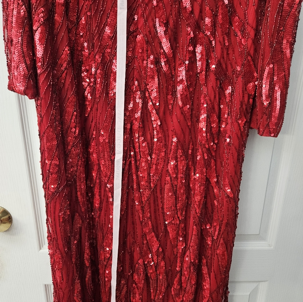Mac DuggalEmbellished Faux Wrap Open Back Gown Red Sz 18 NWT - Picture 12 of 16